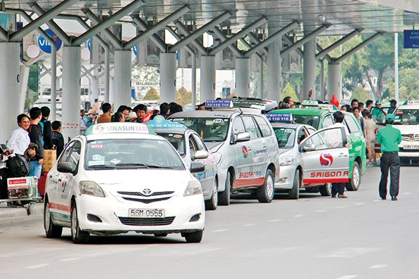 taxi sân bay tân sơn nhất -012